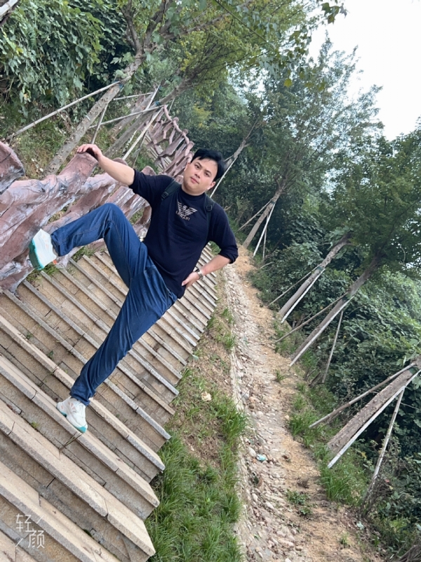 择一人白头偕老的第二张照片--合肥交友中心